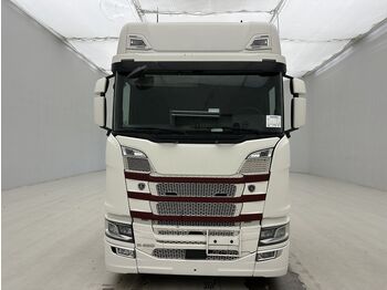 Тягач Scania R450: фото 2 Тягач Scania R450: фото 2