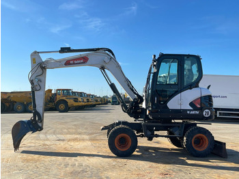 Колёсный экскаватор BOBCAT E57W