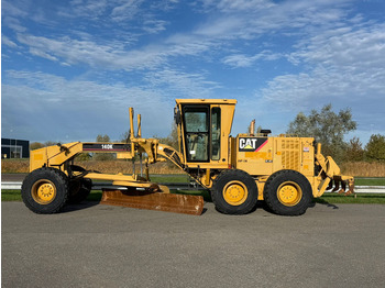 Грейдер CATERPILLAR 140K