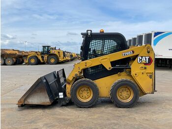 Мини-погрузчик с бортовым поворотом CATERPILLAR 226D