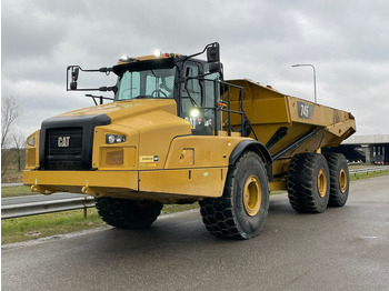 Сочленённый самосвал CATERPILLAR 745