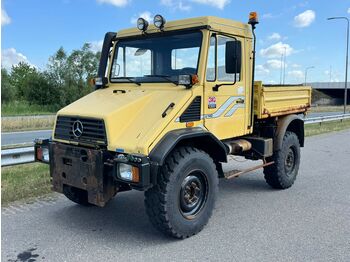 Самосвал UNIMOG