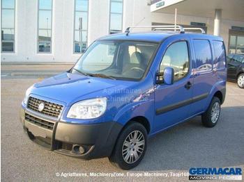 Микроавтобус, Пассажирский фургон Fiat DOBLO': фото 1