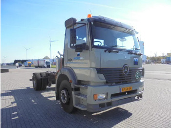 Грузовик-шасси Mercedes-Benz Atego 1828 L NL TRUCK: фото 3
