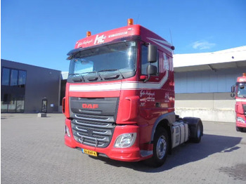 Тягач DAF XF 440
