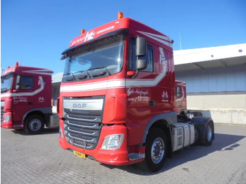 Тягач DAF XF 440