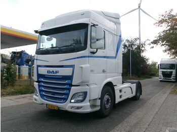 Тягач DAF XF 440
