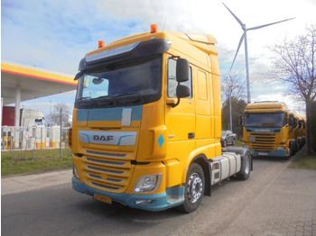 Тягач DAF XF 450