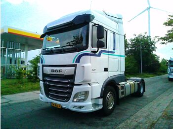 Тягач DAF XF 450