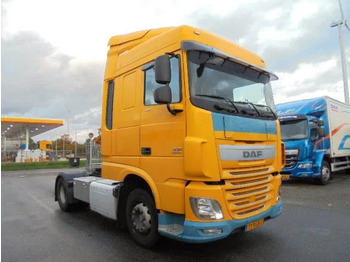 Тягач DAF XF 440: фото 3 Тягач DAF XF 440: фото 3