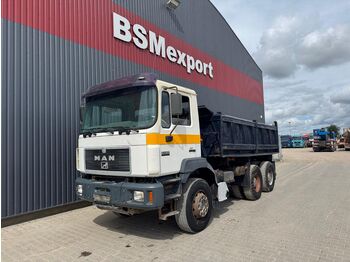 Самосвал MAN 26.403