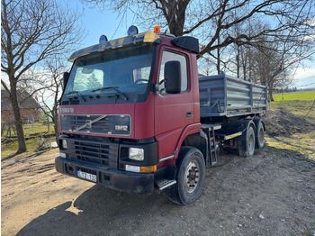 Самосвал VOLVO FM12