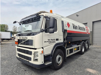 Грузовик-цистерна VOLVO FM 400