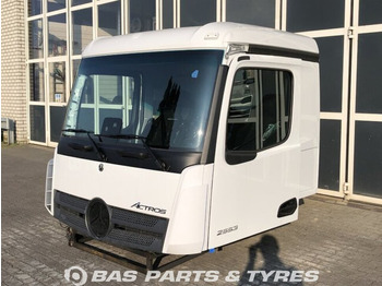 Кабина и интерьер MERCEDES-BENZ Actros