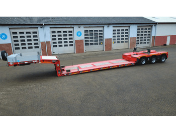 Низкорамный полуприцеп GOLDHOFER STZ