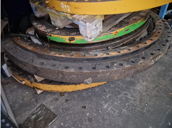 Поворотное кольцо LIEBHERR