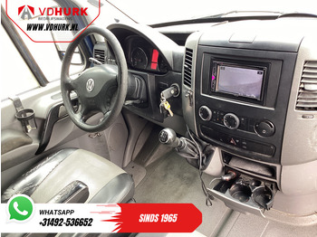 Цельнометаллический фургон Volkswagen Crafter 2.0 TDI L2 EXPORT ONLY 3.5t Trekhaak/ Imperiaal/ Camera/ PDC/ Airco/ Cruise/ Bluetooth: фото 3
