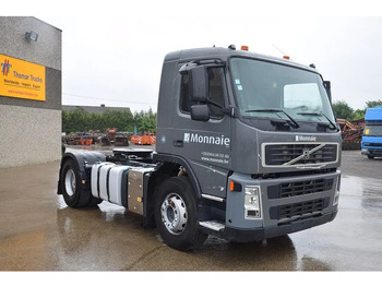 Тягач VOLVO FM9 300