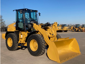 Колёсный погрузчик CATERPILLAR 910: фото 4