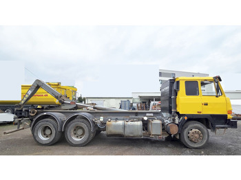 Крюковой мультилифт TATRA