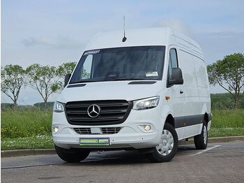 Цельнометаллический фургон MERCEDES-BENZ Sprinter 317