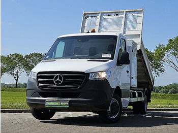 Малотоннажный самосвал MERCEDES-BENZ Sprinter 519