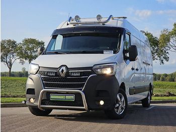 Цельнометаллический фургон RENAULT Master 2.3