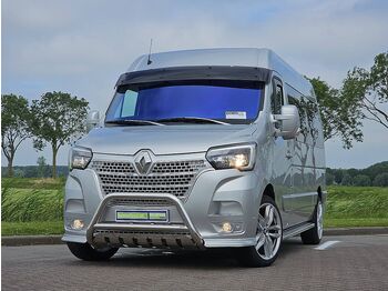 Цельнометаллический фургон RENAULT Master