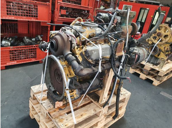 : фото в шапке страницы