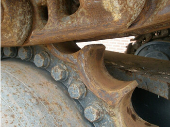 Гусеничный экскаватор Komatsu PC 600LC-7K: фото 5