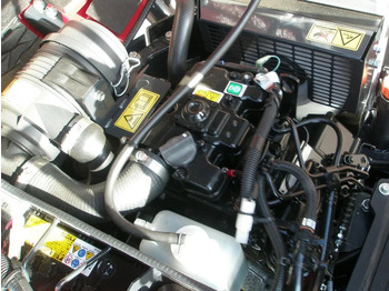 Мини-экскаватор Yanmar SV08-1C: фото 5 Мини-экскаватор Yanmar SV08-1C: фото 5