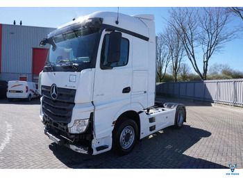 Тягач MERCEDES-BENZ Actros 1846