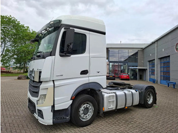 Тягач MERCEDES-BENZ Actros 1945