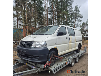 Легковой автомобиль TOYOTA