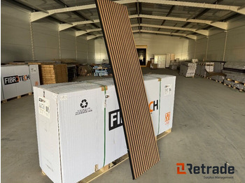 : фото в шапке страницы