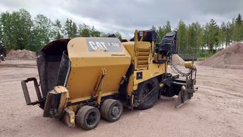 Асфальтоукладчик CATERPILLAR AP300