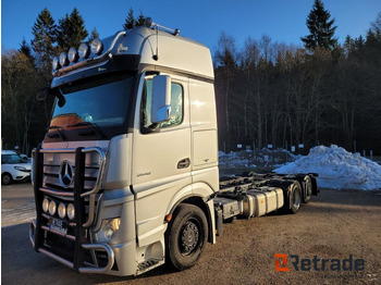 Грузовик-шасси MERCEDES-BENZ Actros