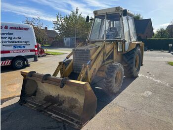 Экскаватор-погрузчик JCB 3CX