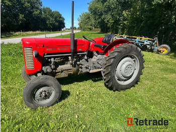 Трактор MASSEY FERGUSON