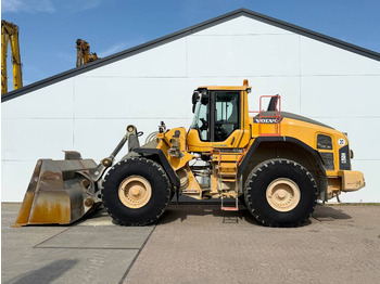 Колёсный погрузчик VOLVO L150H