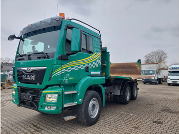 Самосвал MAN TGS 26.460
