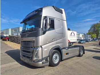 Тягач VOLVO FH 540
