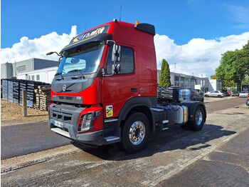 Тягач VOLVO FMX 450
