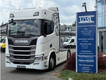 Тягач SCANIA R 450