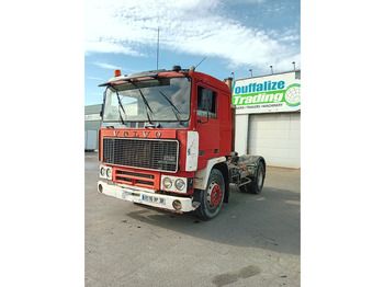 Тягач VOLVO F12