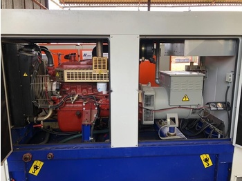 Электрогенератор IVECO 60 kVa: фото 2 Электрогенератор IVECO 60 kVa: фото 2