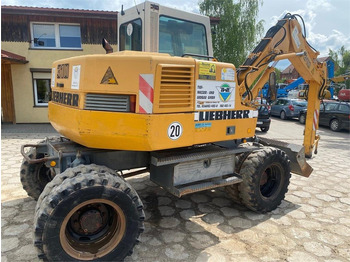 Колёсный экскаватор Liebherr A310B: фото 4 Колёсный экскаватор Liebherr A310B: фото 4