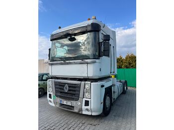 Тягач RENAULT Magnum 520