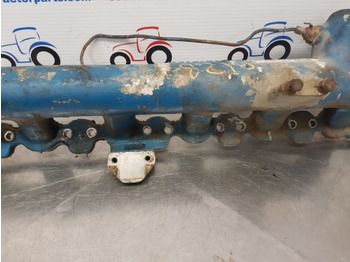 Глушитель/ Выхлопная система Ford 8210 Engine Exhaust Manifold E2nn9425aa: фото 5