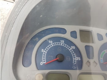 Приборная панель для Тракторов New Holland T7 .200 Instrument Cluster, Dash, Clock 47398380, 47535716, 84293392: фото 3